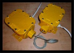 ZL-B-II翻板式縱向撕裂開關(guān)皮帶防撕裂開關(guān)廠家 ZL-B-II翻板式縱向撕裂開關(guān)皮帶防撕裂開關(guān)廠家